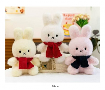 им Зайка арт. YE250914-5 Цвета микс в вязаном шарфе 28 см в пак.) им Зайка арт. YE250914-5 Цвета микс в вязаном шарфе 28 см в пак.)